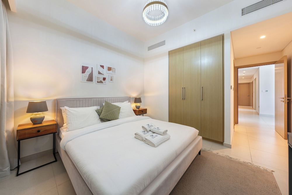 NYE Burj Khalifa & Fountain View Royale Stay