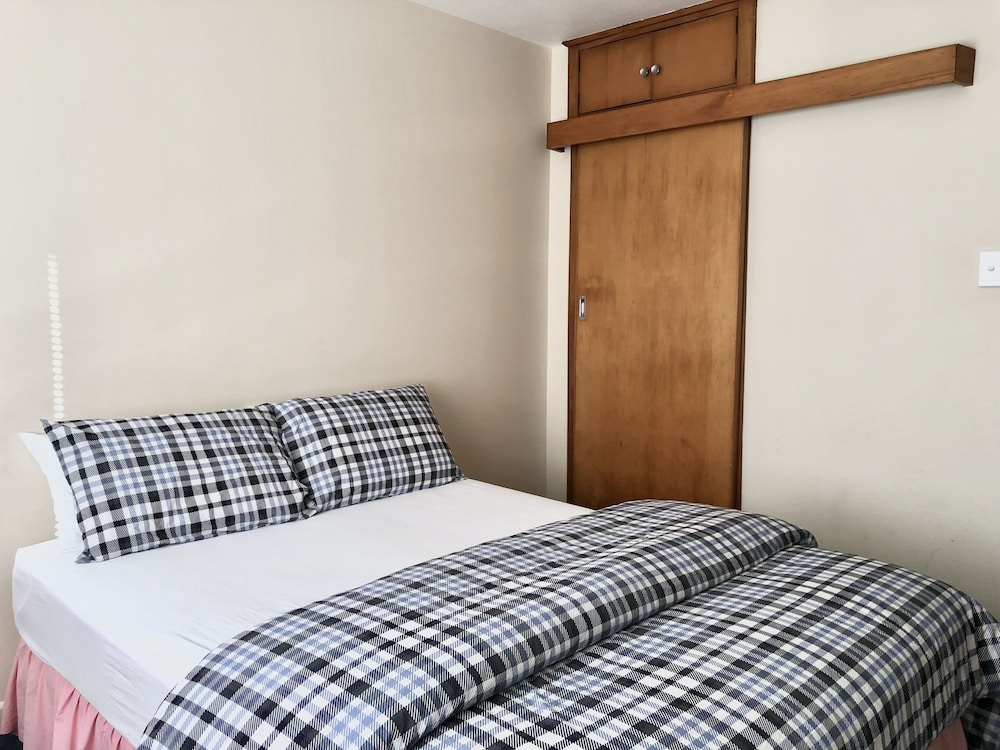 Good Deal House