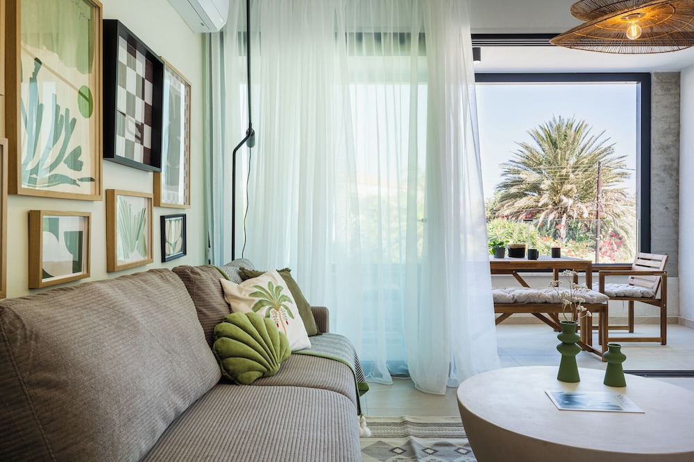 Jas Living Apts & Balconies in Larnaca
