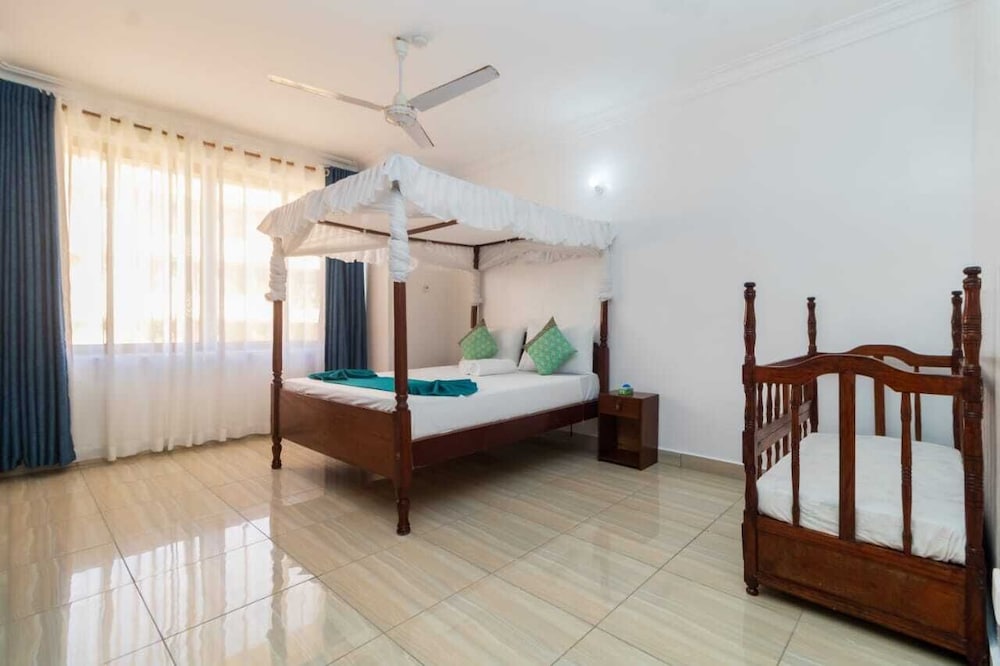 Lux Suites Nairobi Homes Apartment Nyali view 4