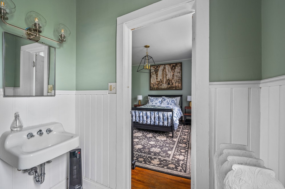Kingston Vacations - The Wiltwyck - Property Image 26