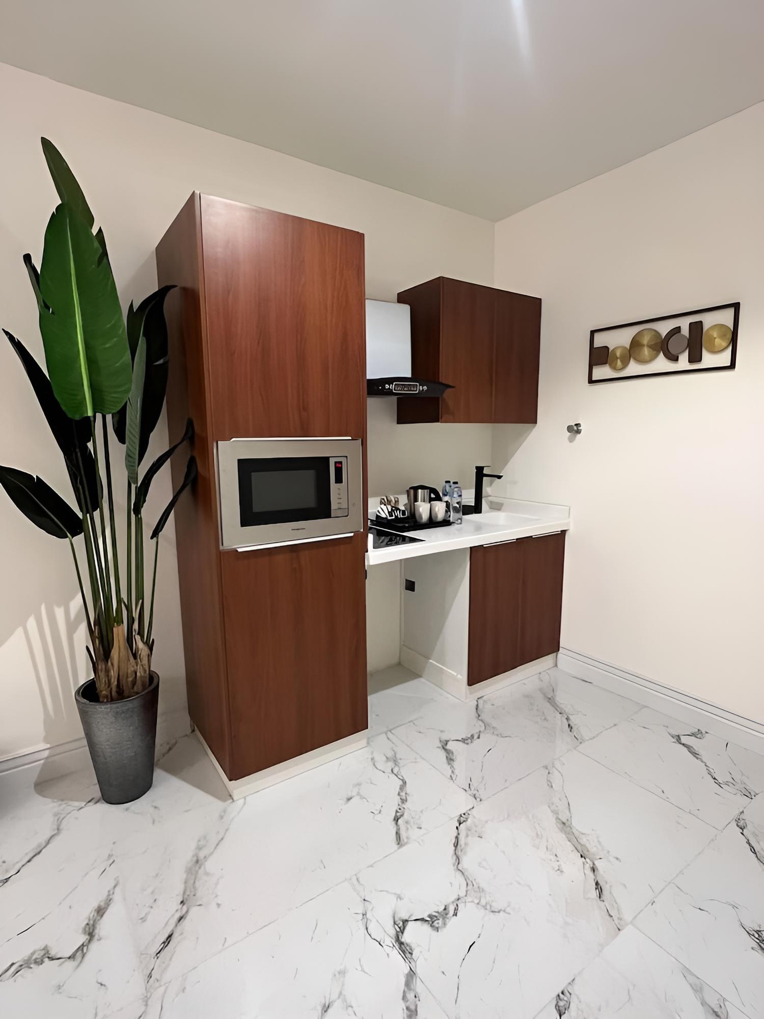 RITAJ HOTEL SUITES