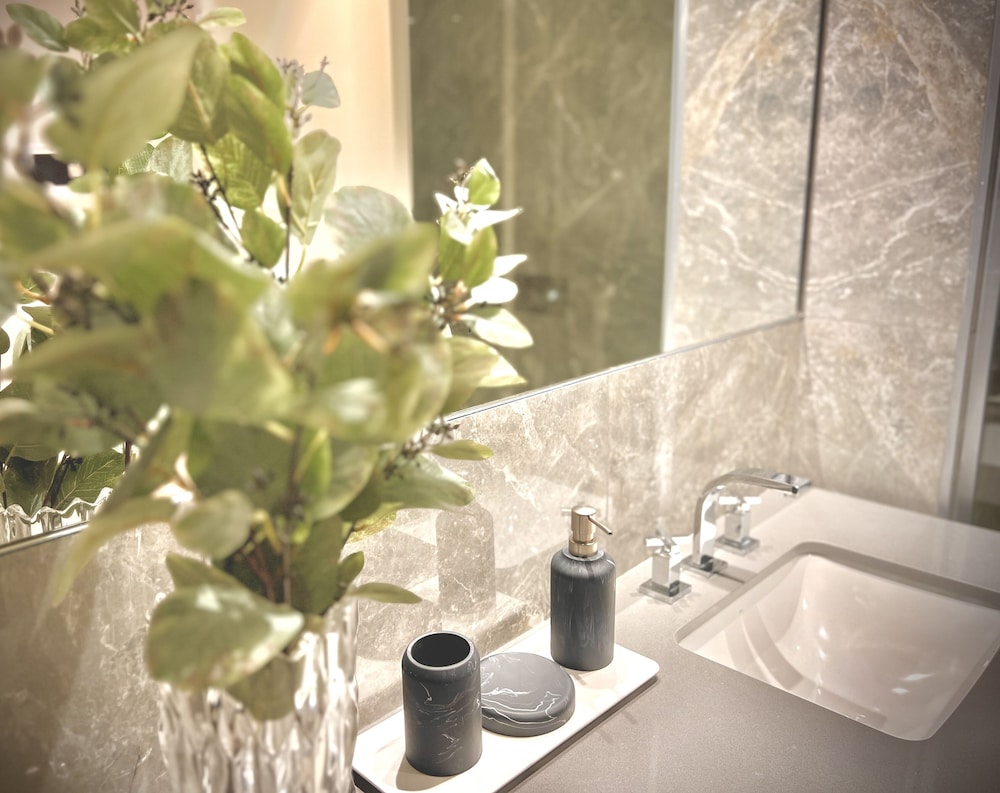 Luxury Apartments in Deco Recoleta by Apartments Bariloche