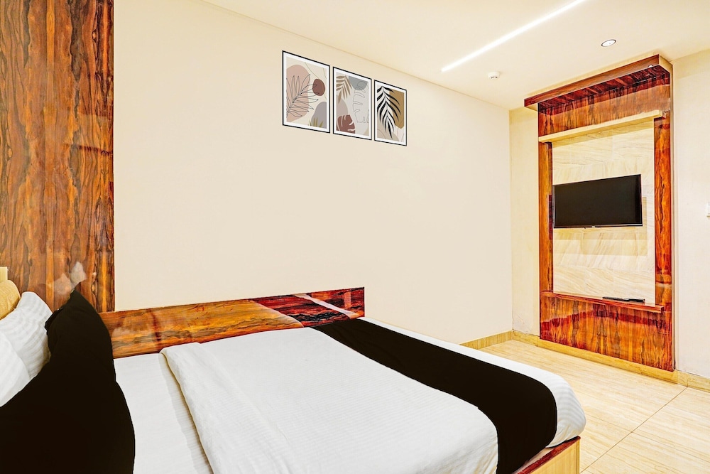 Super Townhouse Indiranagar