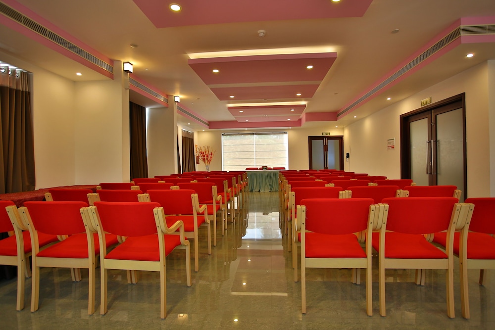 Harbour Hotels