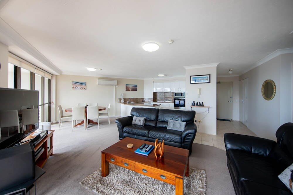 Main Beach Vacations - Bougainvillea Luxury Apartments - Property Image 1