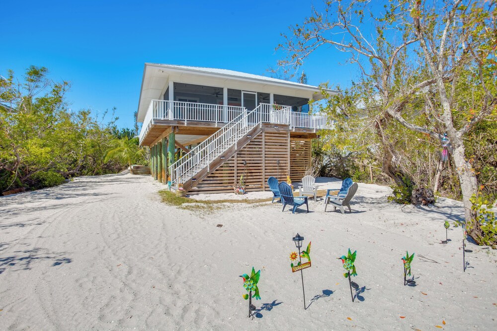Little Gasparilla Island Escape w/ 2 Decks!