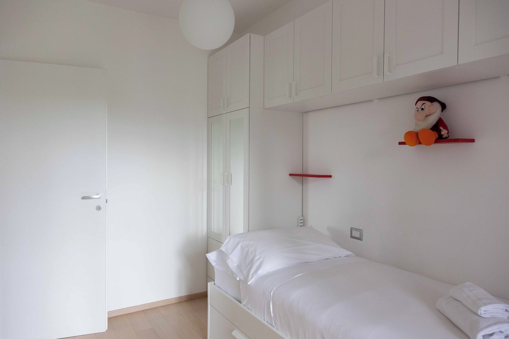 HouSmart Isonzo 6