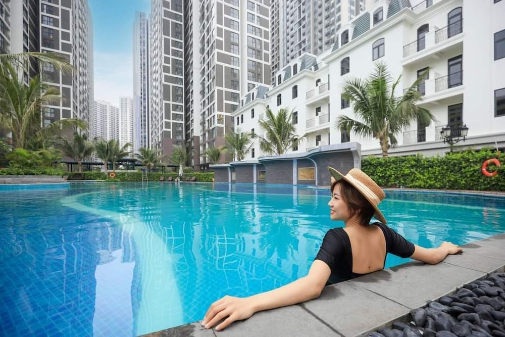 Luxhomes TC1 Canopy Vinhomes Smart City