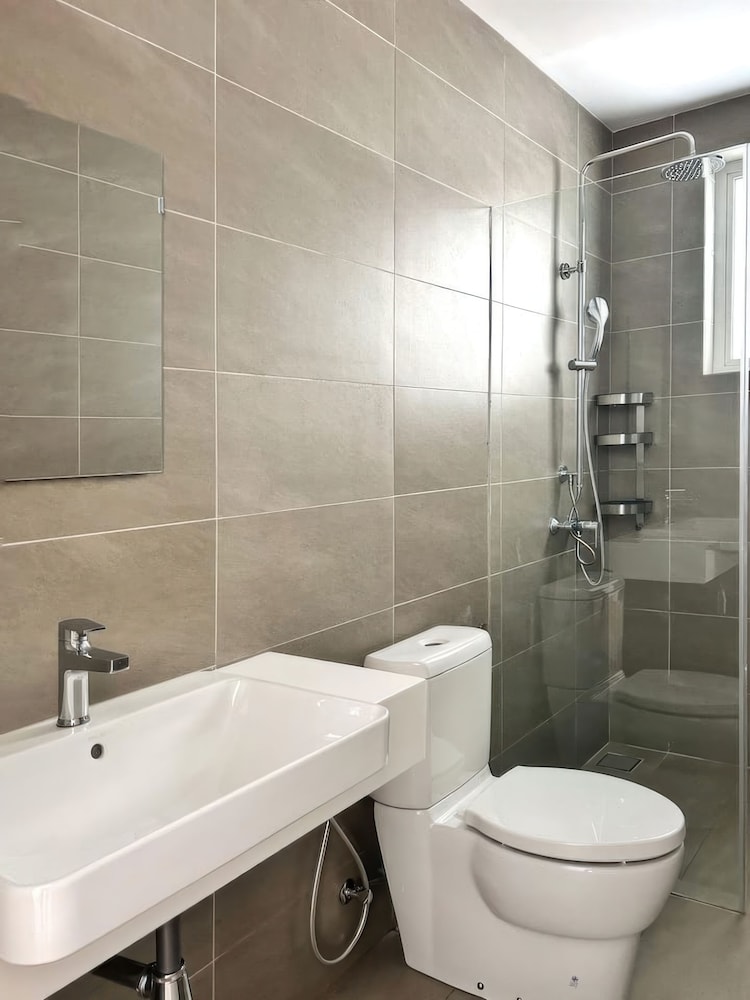 Platinum Quill Apartments Residences