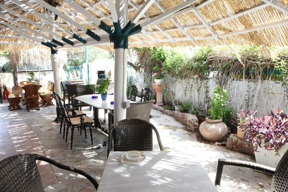 Mantas Bay Apartments
