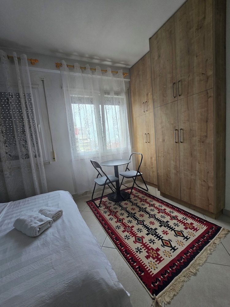 Isabel Rooms & Apartments