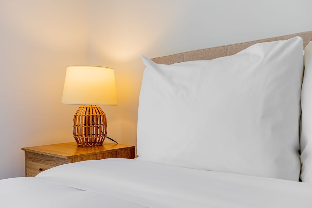 w Premium 1BR w Balcony in San Francisco