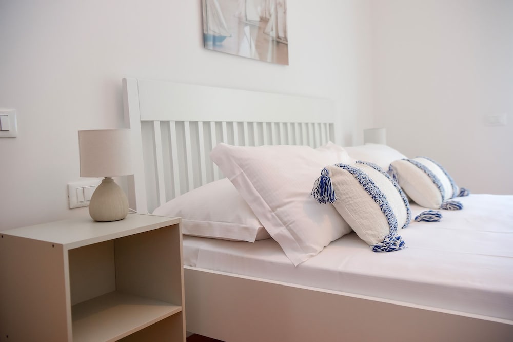 Sailing Apartment by Wonderful Italy view 3