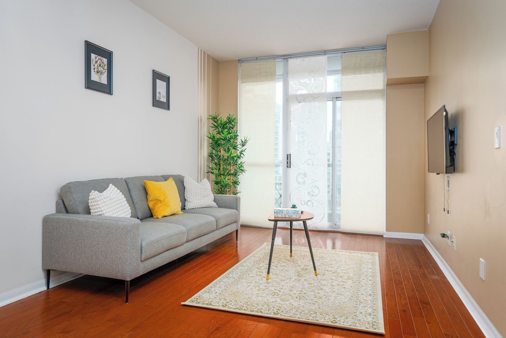 Fort York Suite