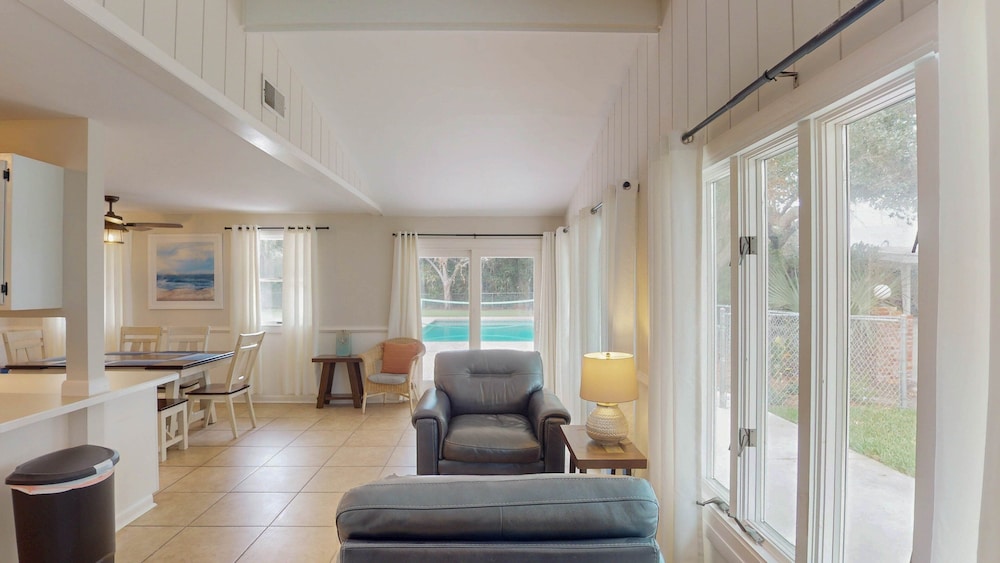 Porter Paradise 4 Bedroom Home