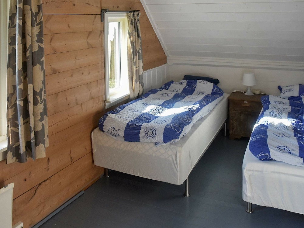 8 Person Holiday Home in Uggdal view 5