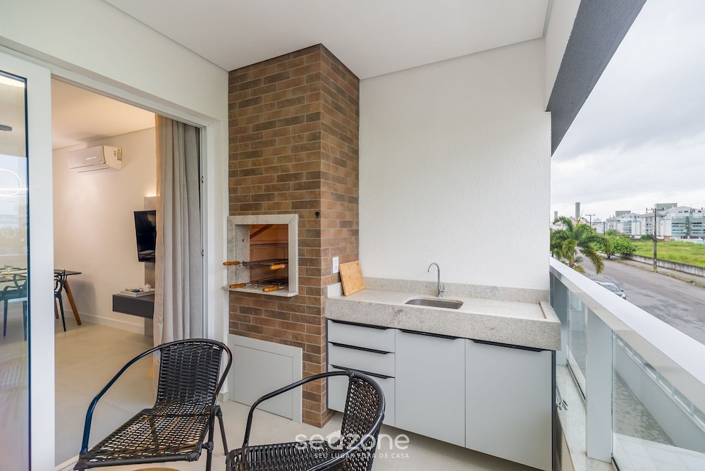 Apart in Cond. w/ Pool 400m From the Beach Tdb0101