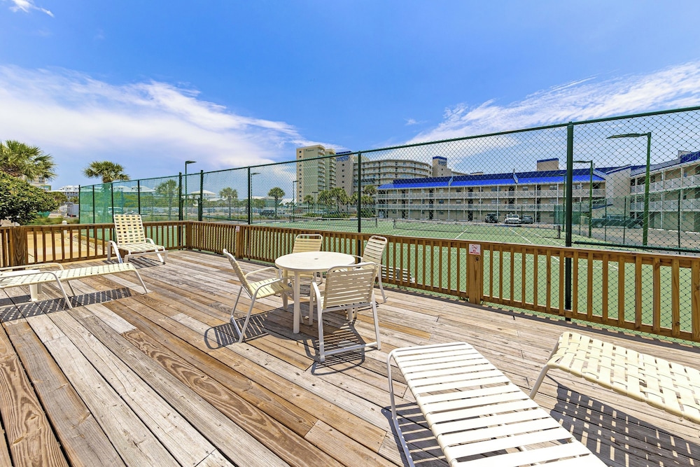 Seaside Beach & Racquet Club 2207