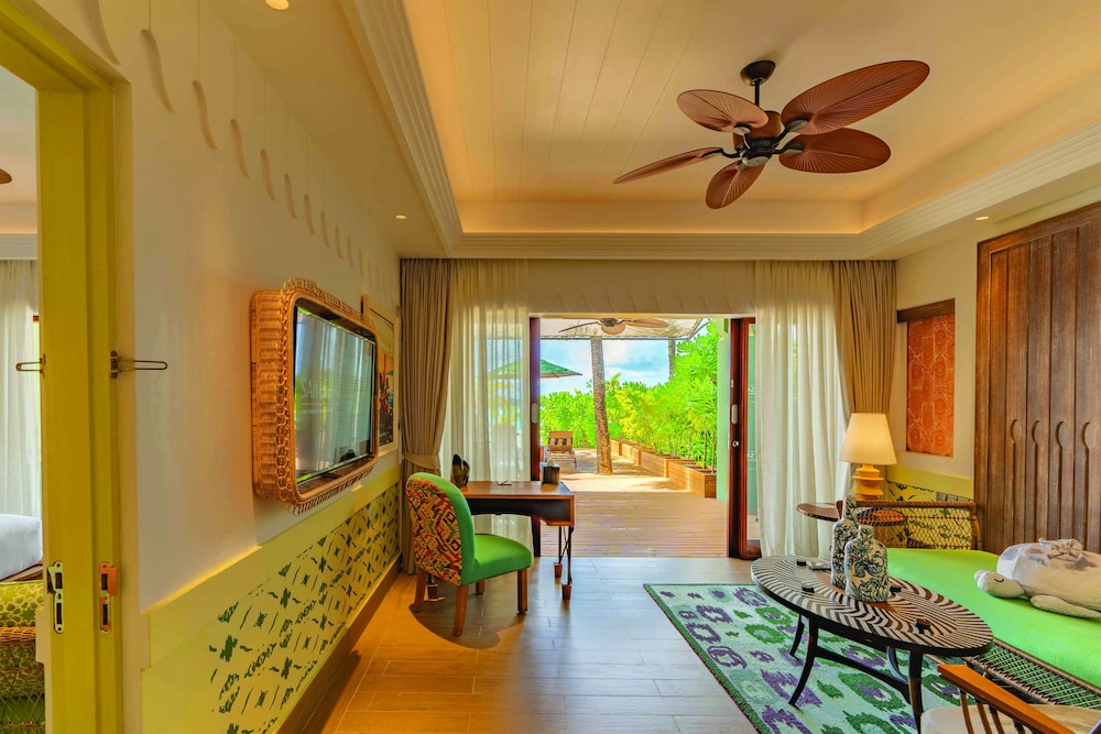 SAii Lagoon Maldives, Curio Collection By Hilton 120