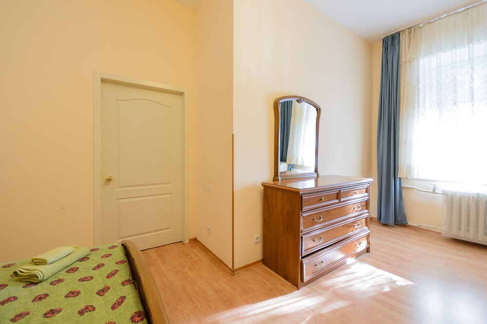 Kiev Accommodation Hotel Service