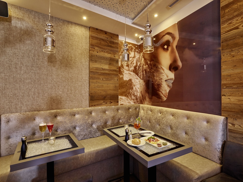 A-VITA Living Luxury Appartements view 4