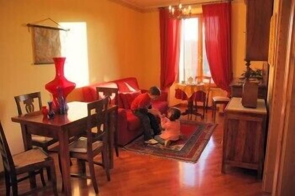Photo 38