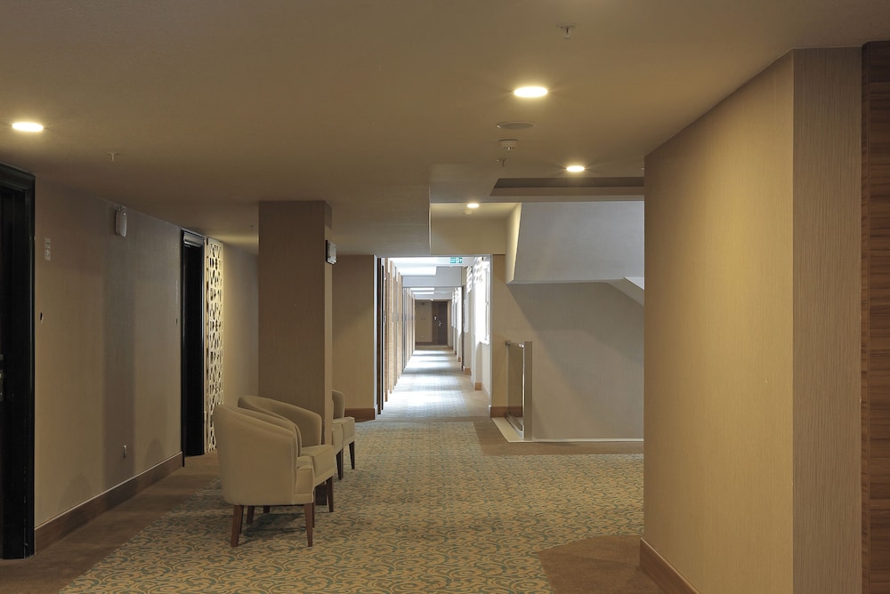 Cam Thermal Resort Spa Convention Center