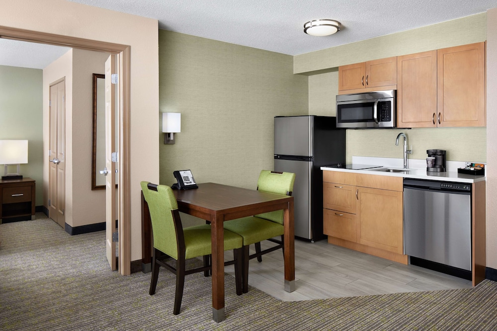 Homewood Suites by Hilton Baltimore-BWI Airport - Property Image 18