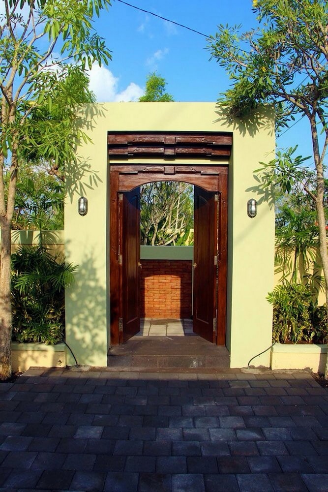 Kubu Kulat Villa