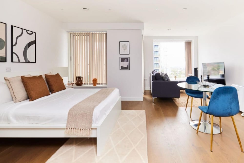 The Elephant and Castle Hideout - Cozy 1bdr Flat With Balcony