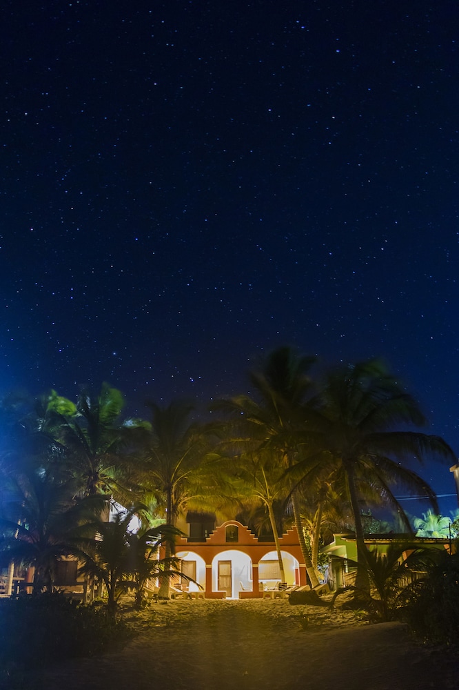 Beachfront Hacienda del Cuyo Penthouse, photo 18
