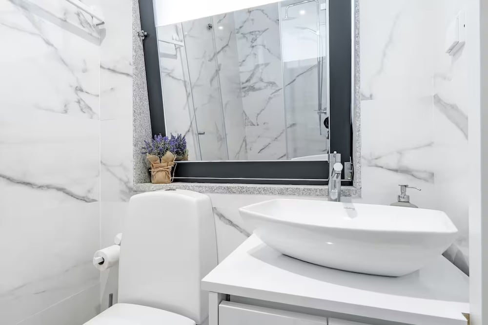 Carmo Residence Porto - S Francisco by Vacationy