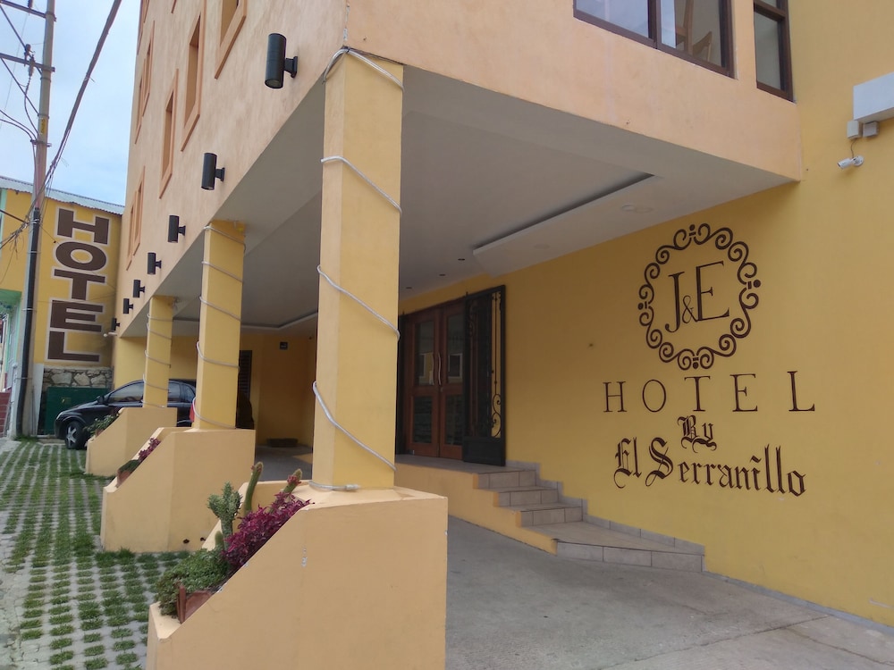 Hotel J&E by Serranillo - Image 1