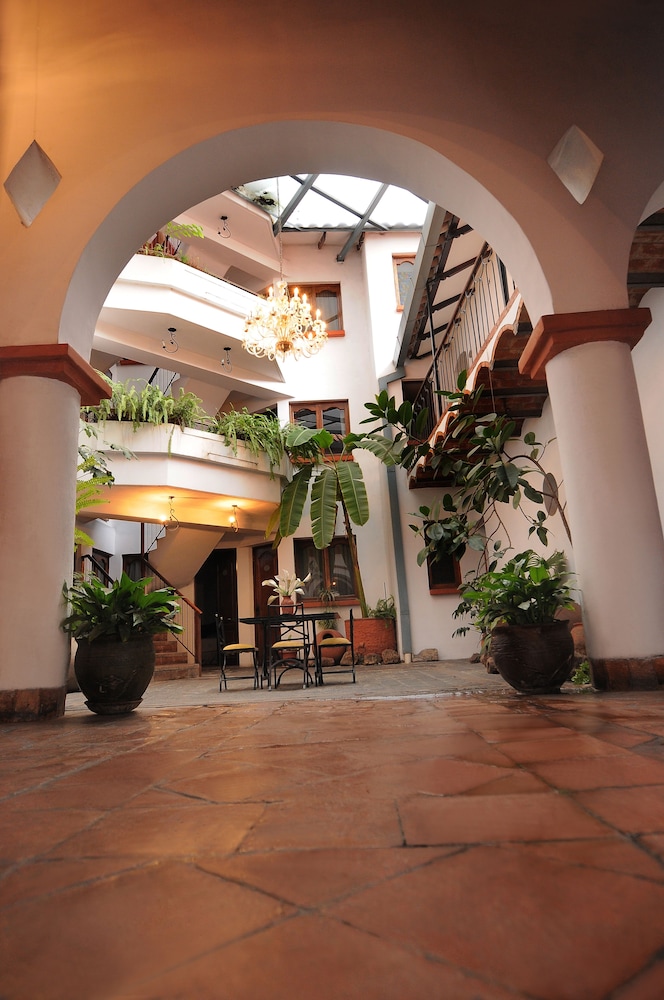 Hostal Recoleta Sur