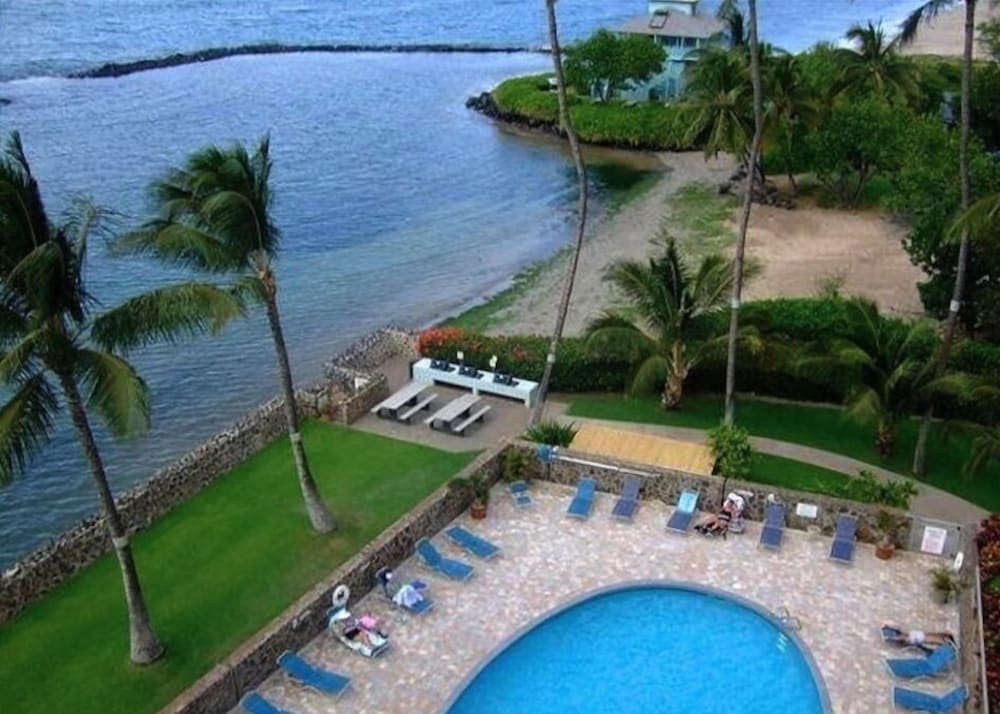 Menehune Shores 601 2 Bedroom Condo