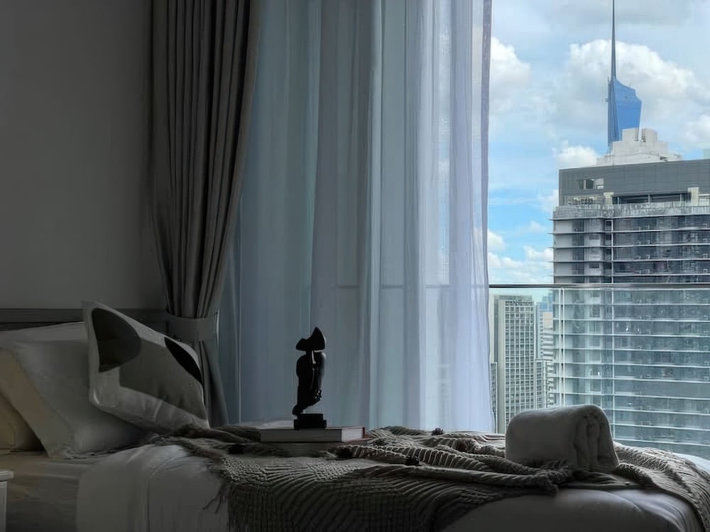 Platinum Quill Apartments Residences