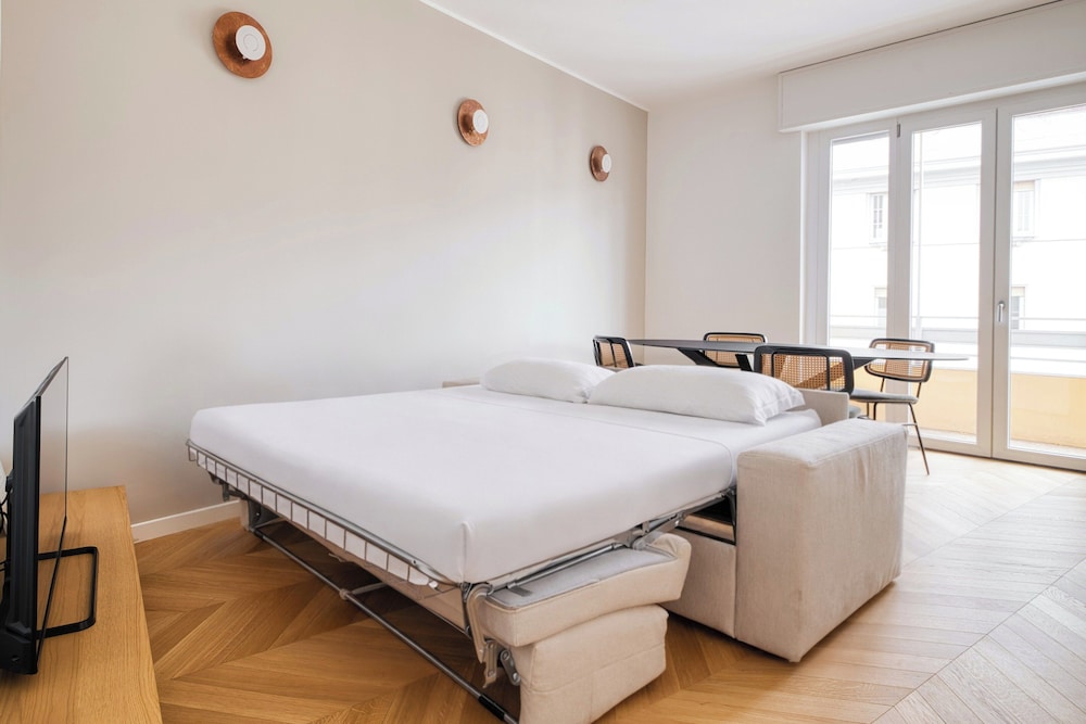 Three Flats Combined - Near Loreto Metro