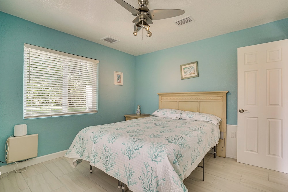 3 Mi to Beaches: Pet-friendly Retreat in Bradenton