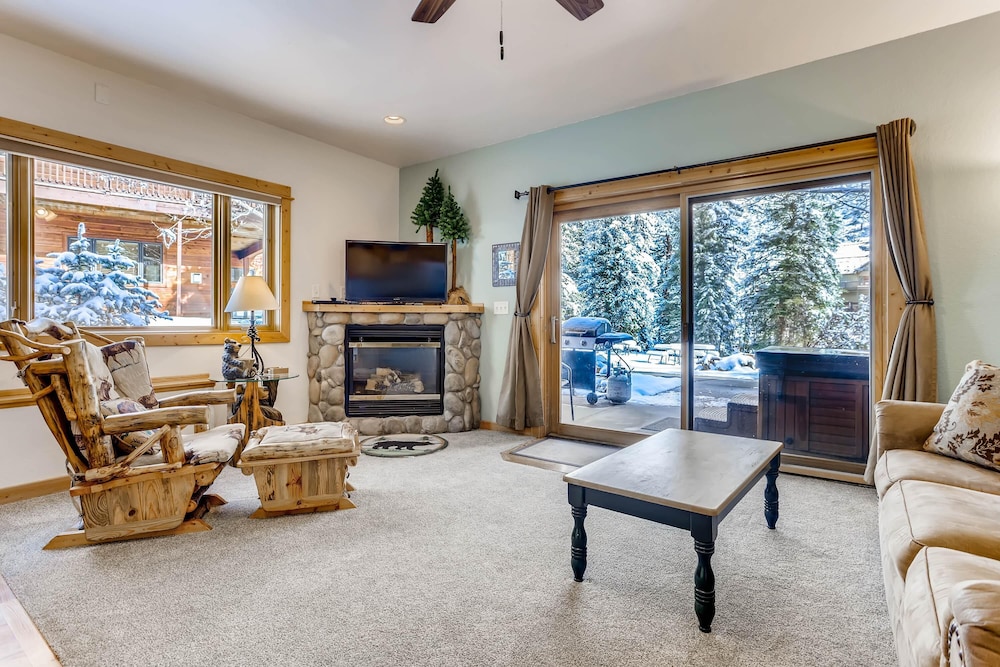 Estes Park Condos - Property Image 56