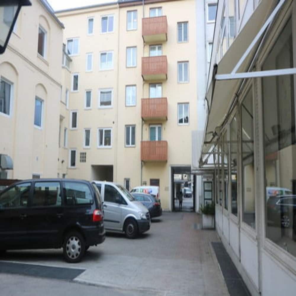 Arena Suites Hannover
