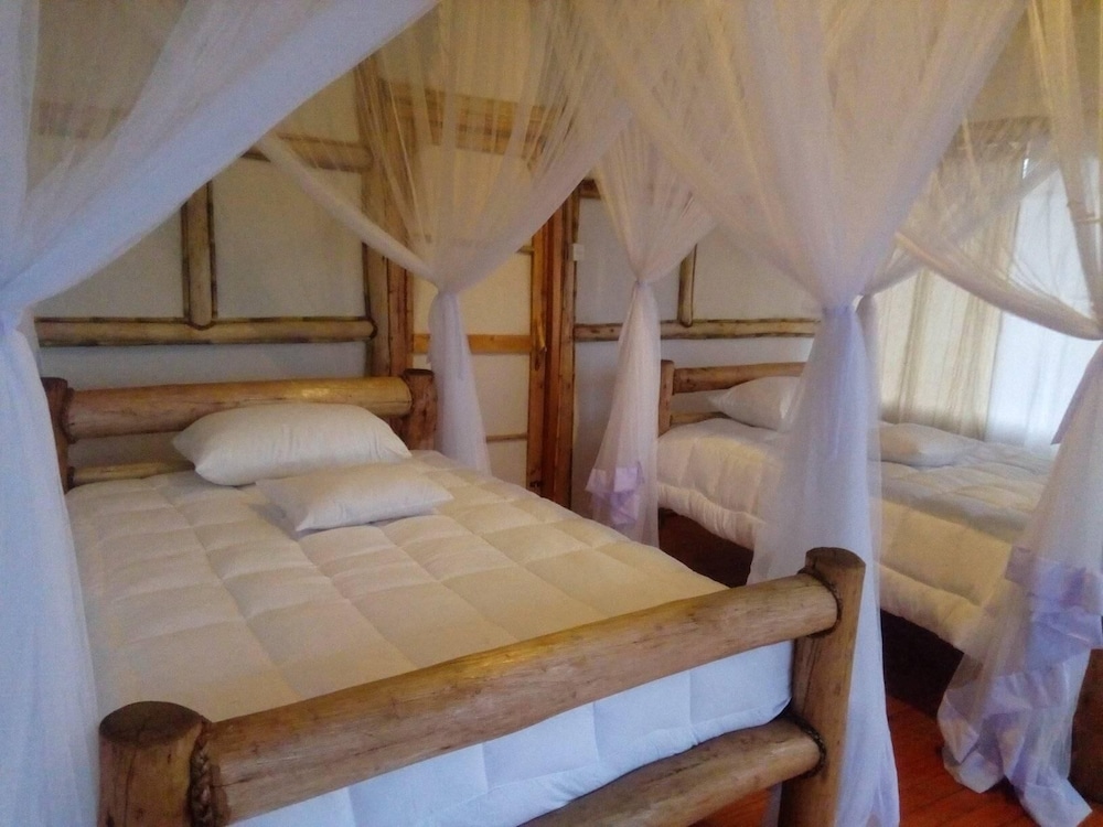 Kazinga Wilderness Safari Camp view 5