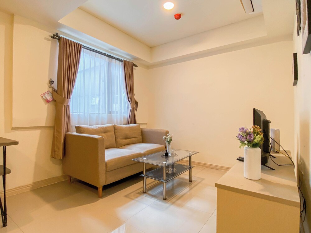 Nice And Spacious 2Br Apartment At Meikarta