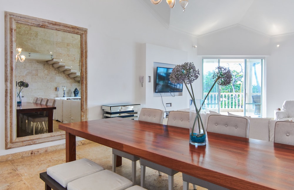 Luxury Penthouse Hispaniola Beach