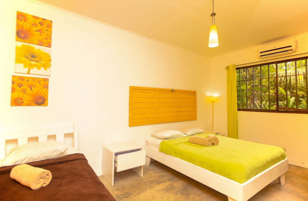 Casa Cerise view 5
