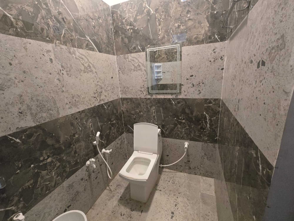 Hotel Aarav Palace