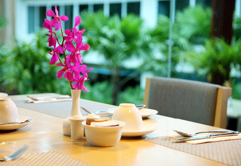 Graceland Khaolak Beach Resort