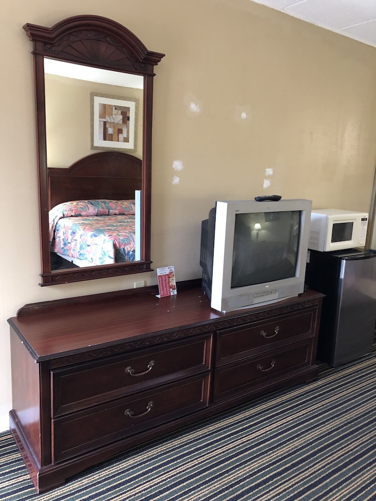 Rodeway Inn South Point