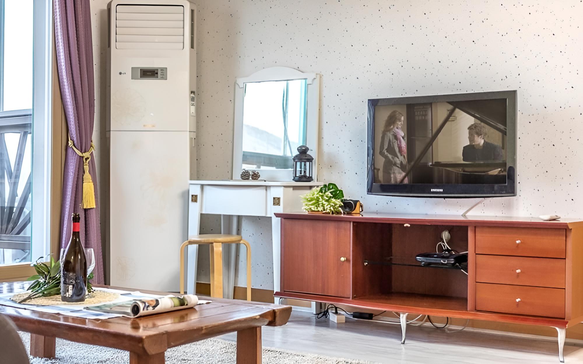 Tongyeong Evergreen Pension view 4