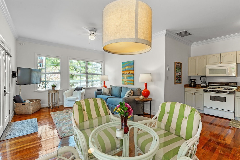 Jubilee Suites Boutique B&B